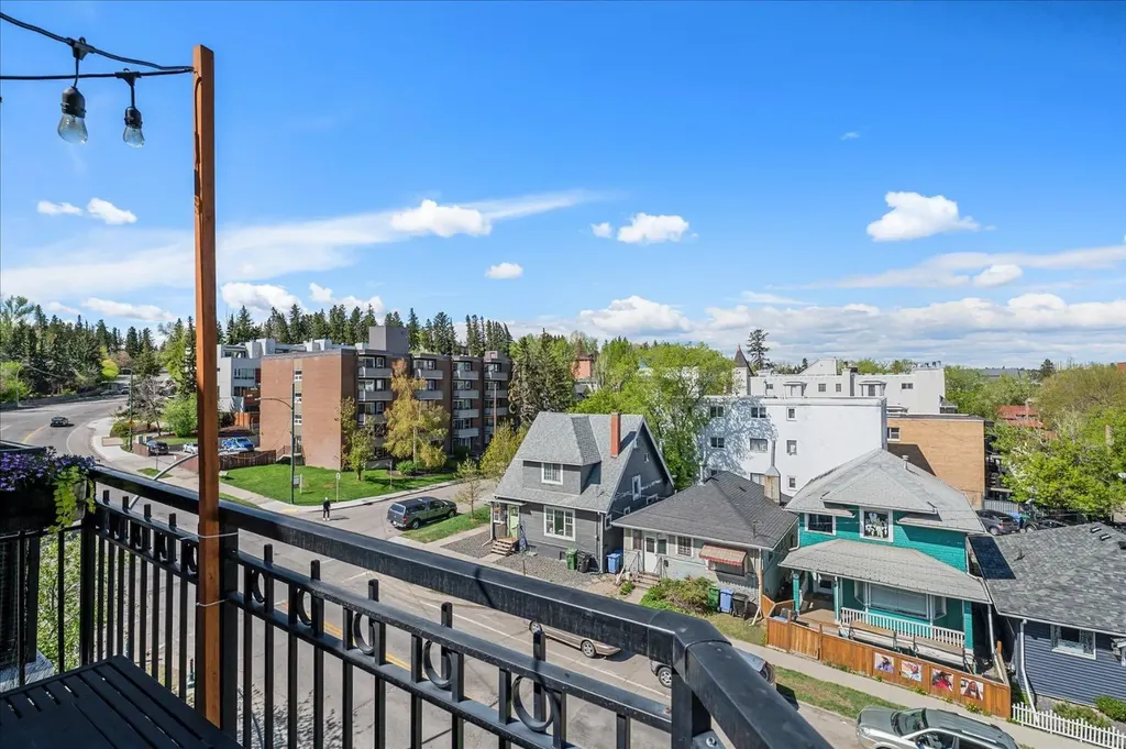 838 19 Avenue SW Calgary AB T2T 6H2