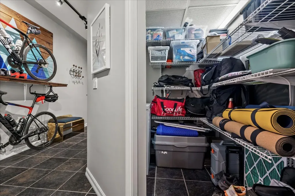 838 19 Avenue SW Calgary AB T2T 6H2