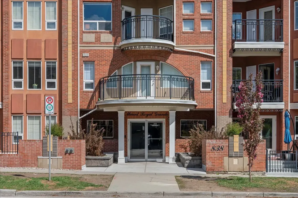 838 19 Avenue SW Calgary AB T2T 6H2