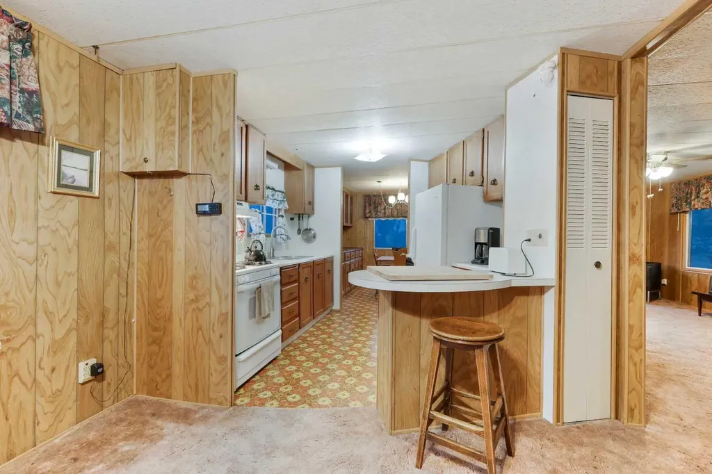 603 Alberta Avenue Carmangay AB T0L 0N0