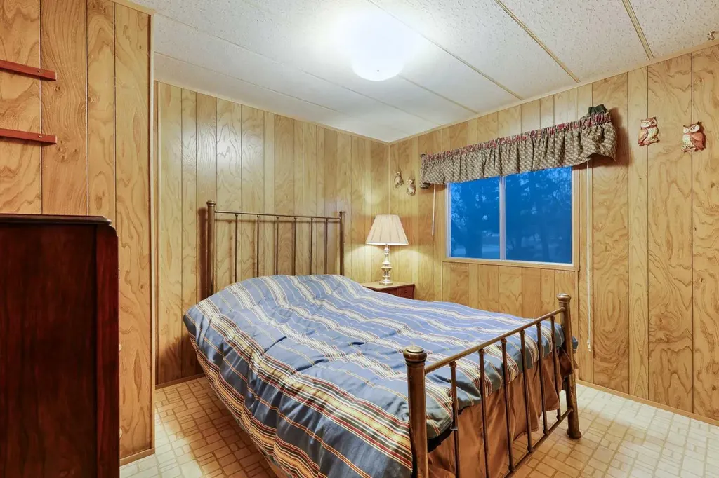 603 Alberta Avenue Carmangay AB T0L 0N0
