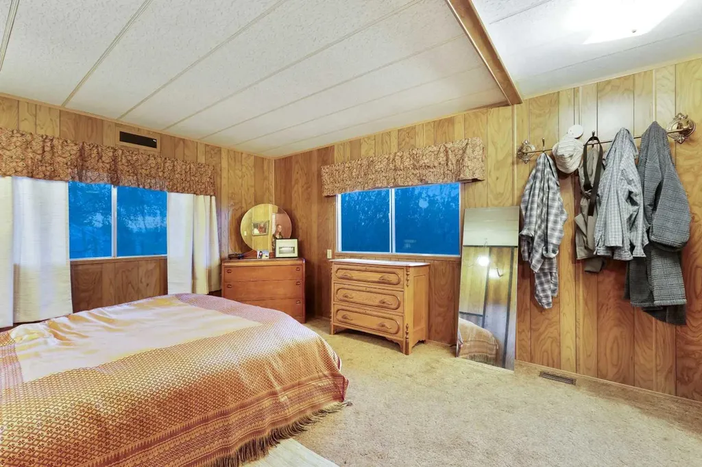 603 Alberta Avenue Carmangay AB T0L 0N0