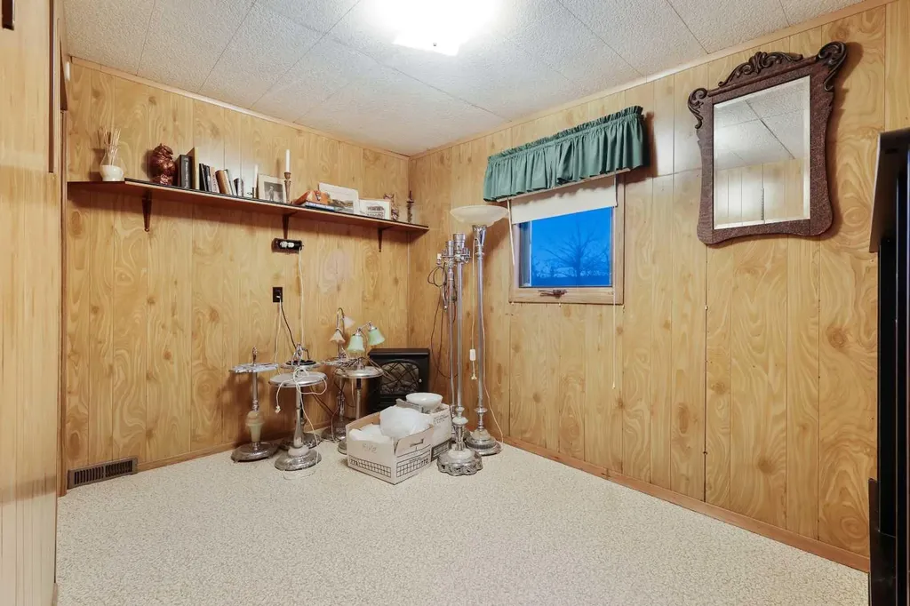603 Alberta Avenue Carmangay AB T0L 0N0