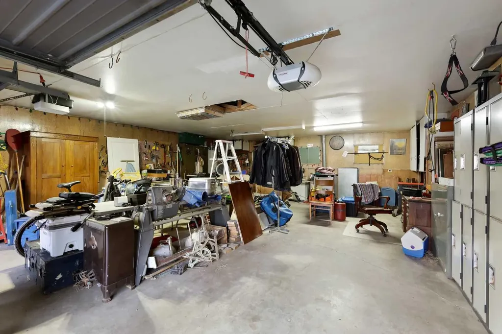 603 Alberta Avenue Carmangay AB T0L 0N0