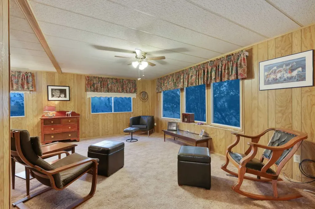 603 Alberta Avenue Carmangay AB T0L 0N0