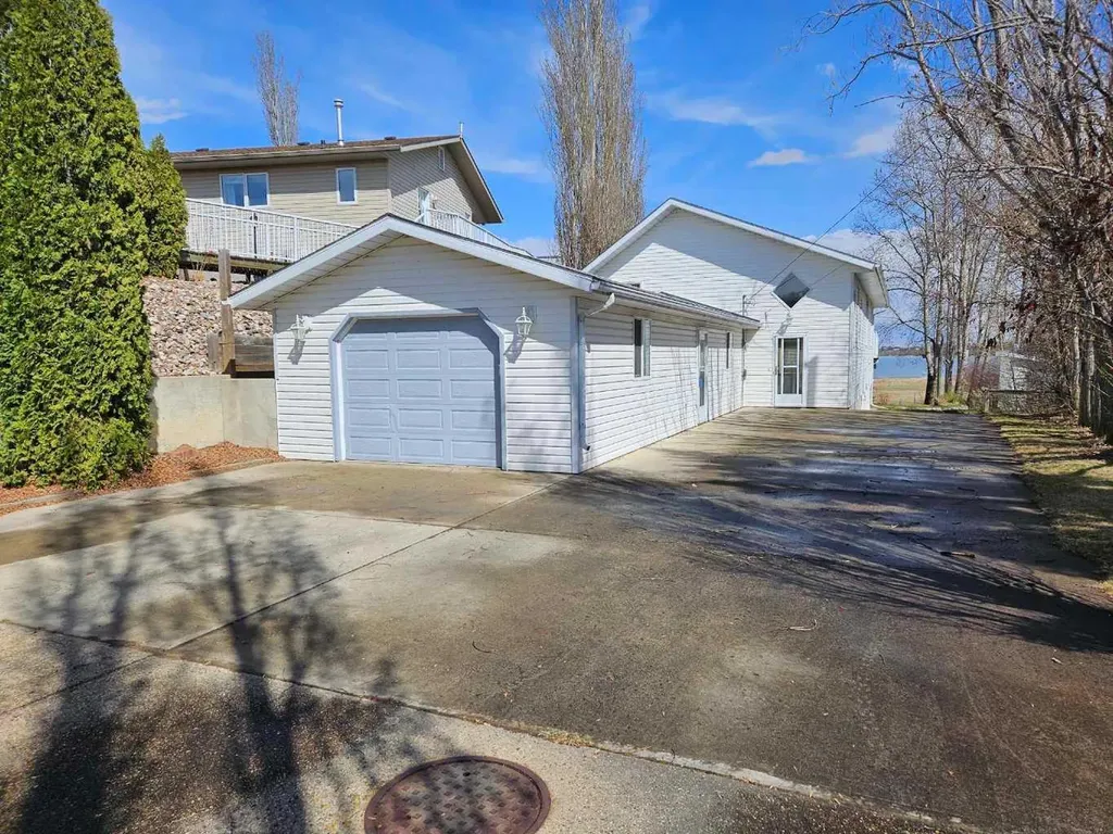 41 Sands Street Rochon Sands AB T0C 3B0