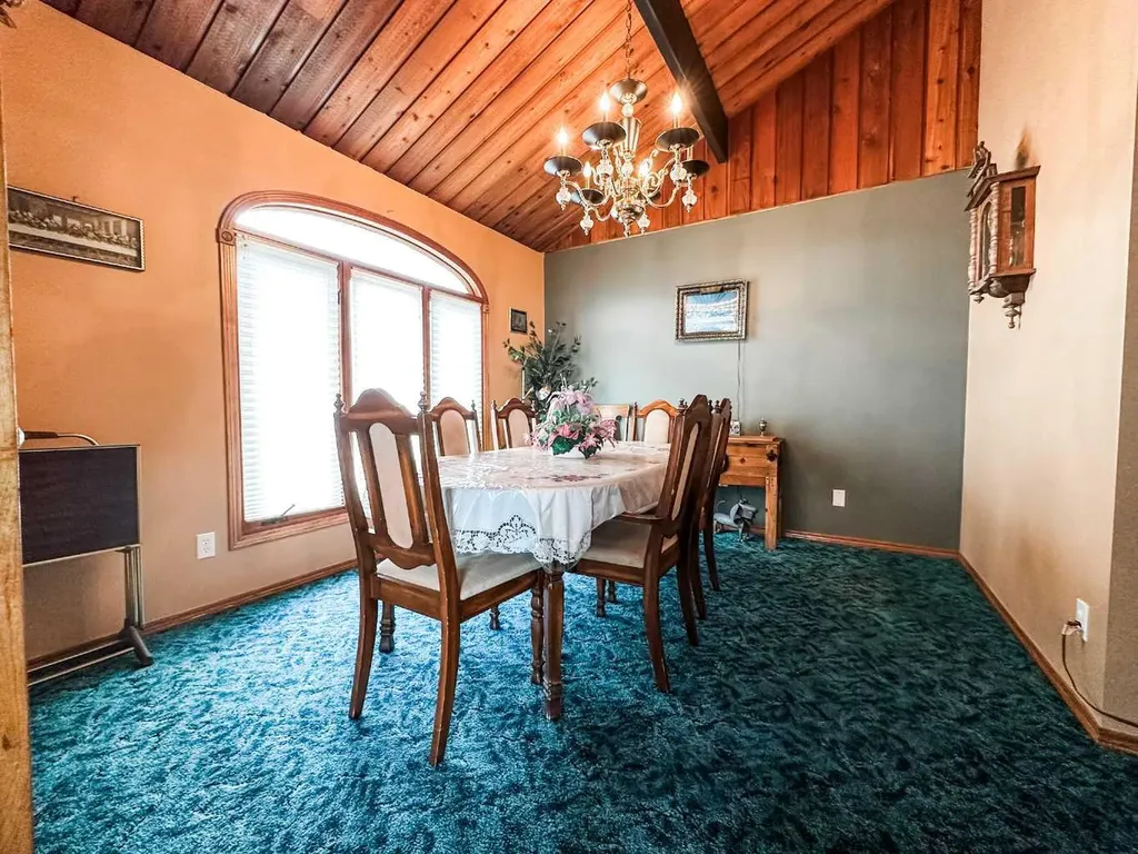 41 Sands Street Rochon Sands AB T0C 3B0