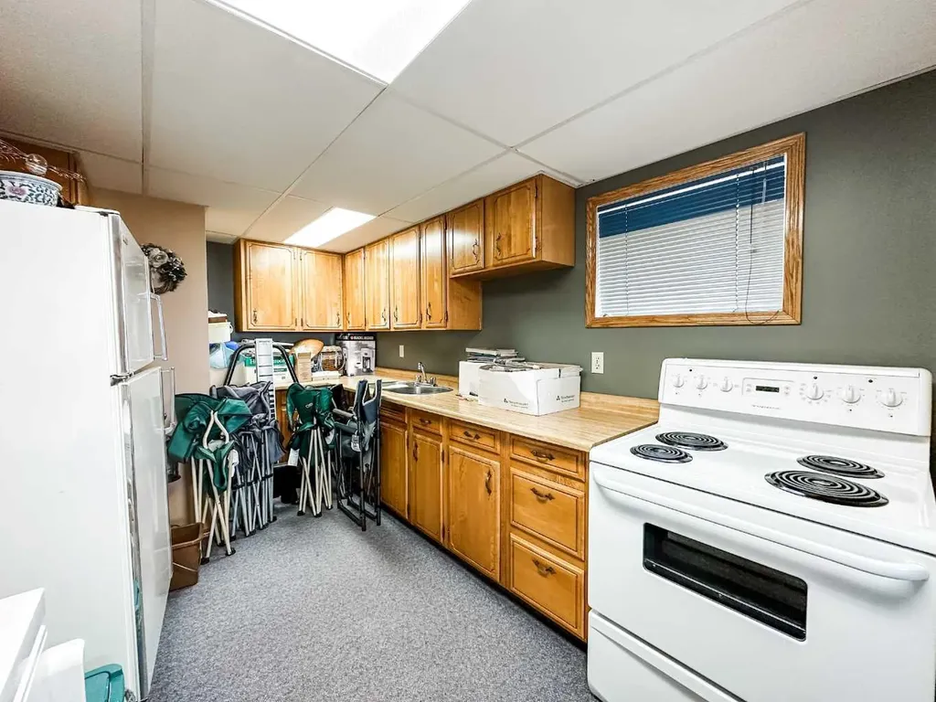 41 Sands Street Rochon Sands AB T0C 3B0