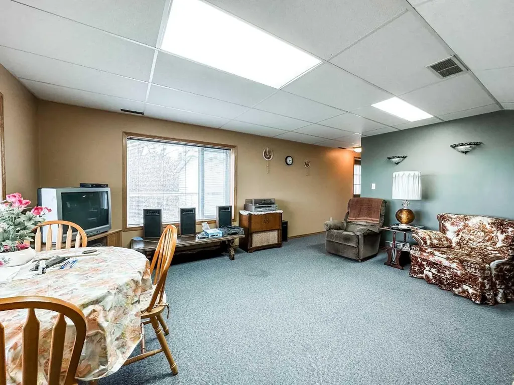 41 Sands Street Rochon Sands AB T0C 3B0