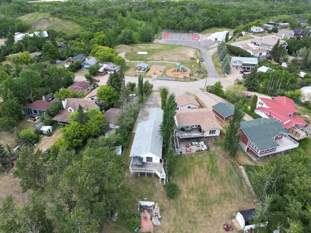 41 Sands Street Rochon Sands AB T0C 3B0