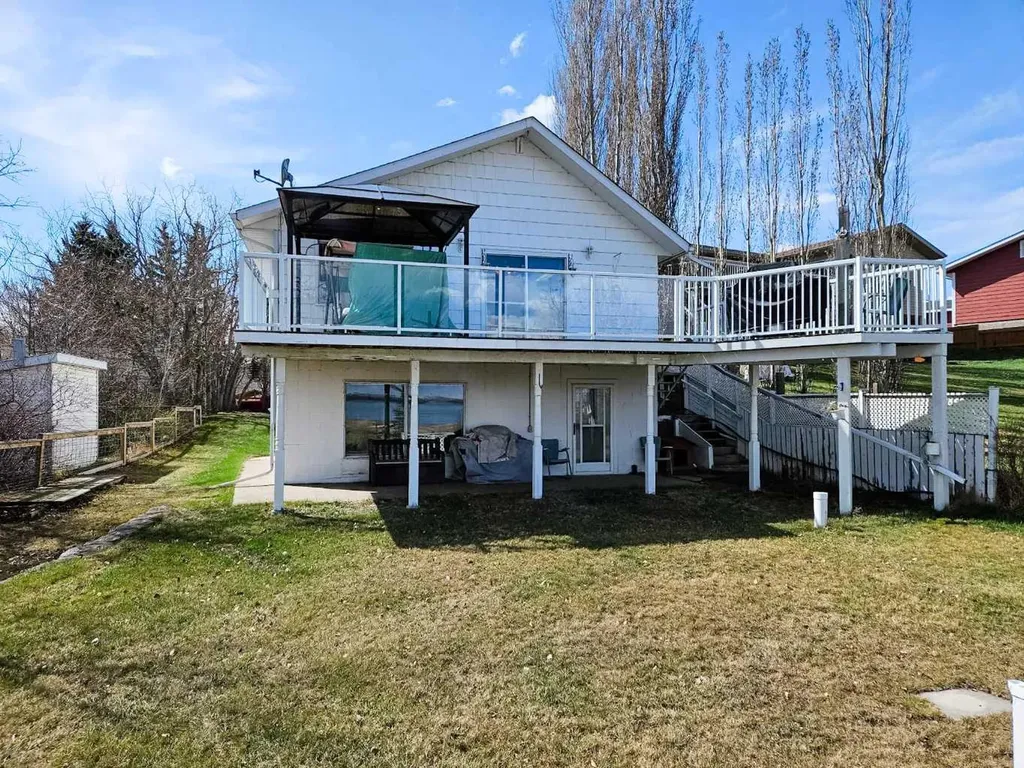 41 Sands Street Rochon Sands AB T0C 3B0