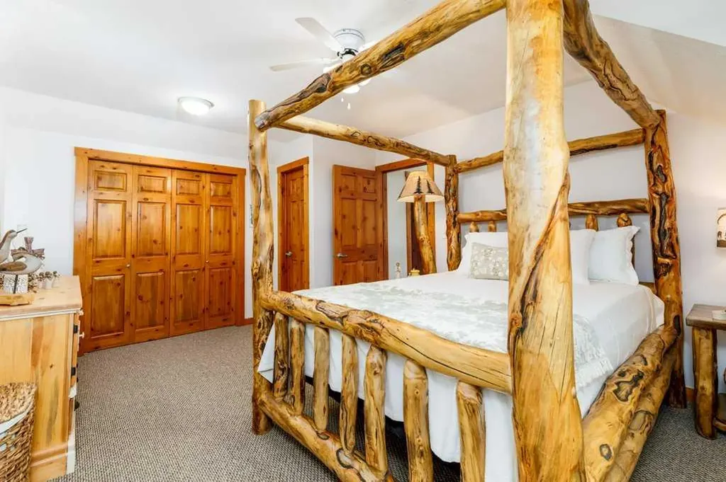41251 Range Road 210 Rural Camrose County AB T0B 0H0