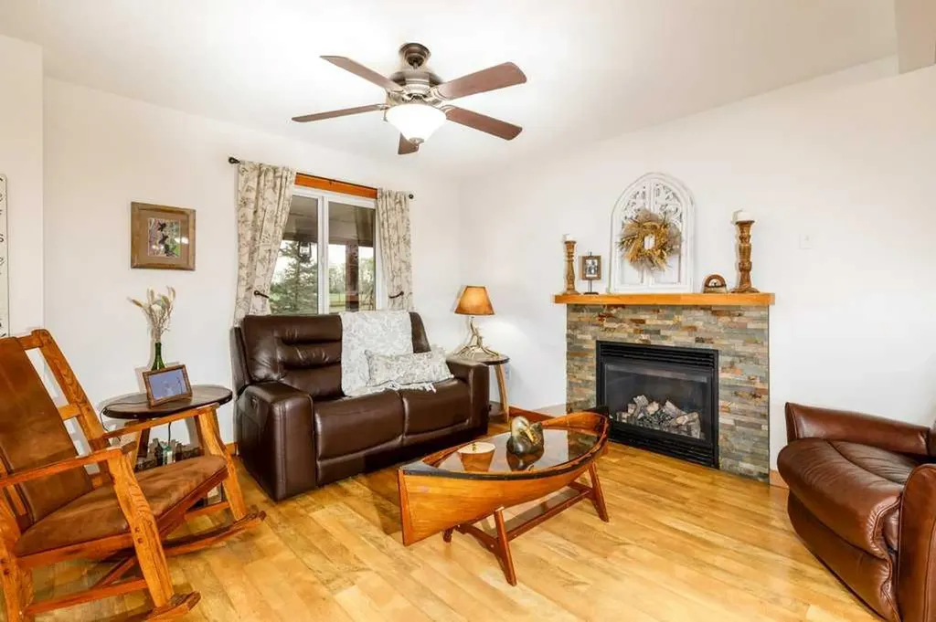 41251 Range Road 210 Rural Camrose County AB T0B 0H0
