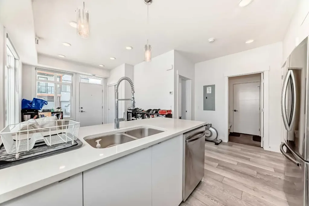 410 Seton Passage SE Calgary AB T3M 3T9