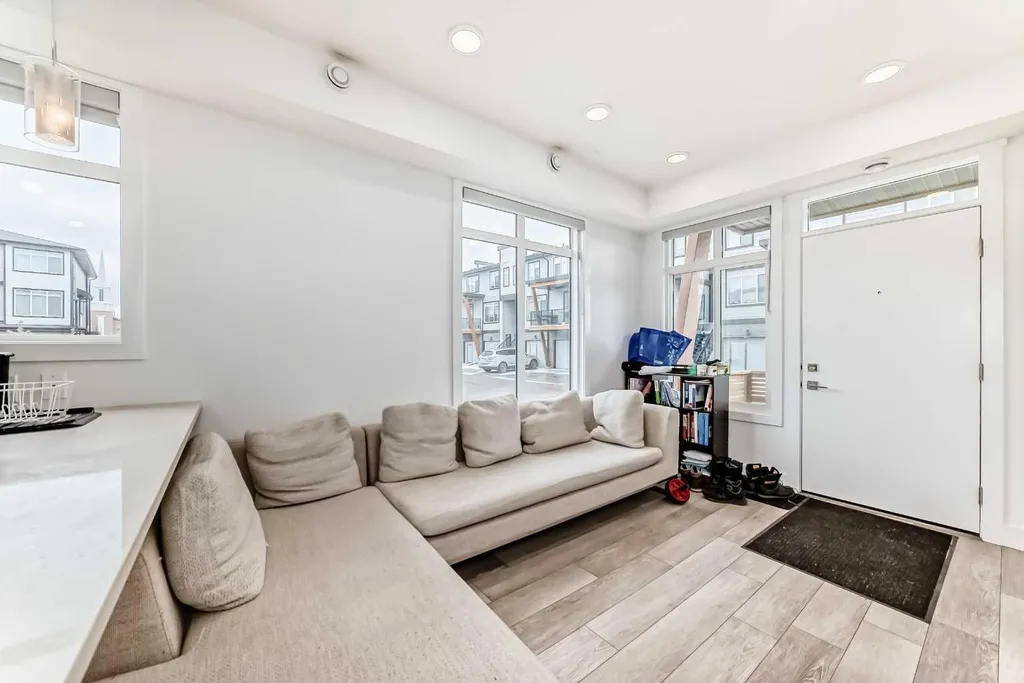 410 Seton Passage SE Calgary AB T3M 3T9