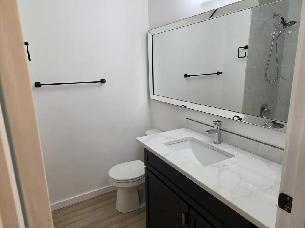 3532 50 Avenue E Innisfail AB T4G 1J1