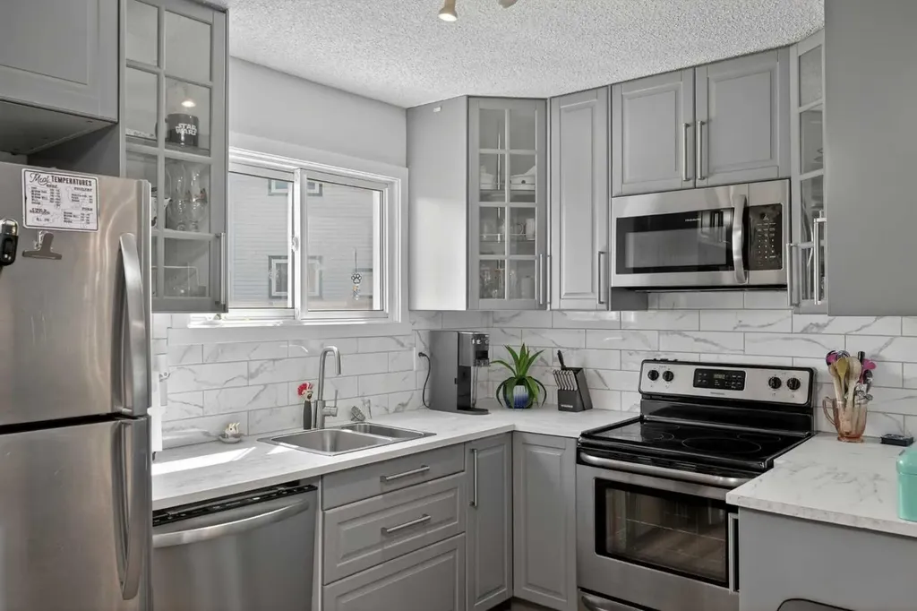 131 Templehill Drive NE Calgary AB T1Y 4T1