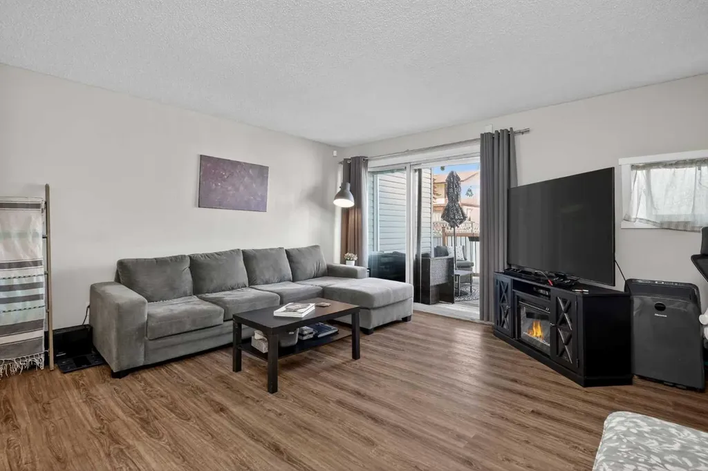 131 Templehill Drive NE Calgary AB T1Y 4T1