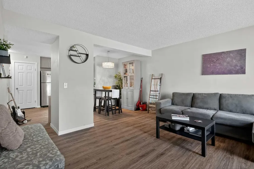 131 Templehill Drive NE Calgary AB T1Y 4T1