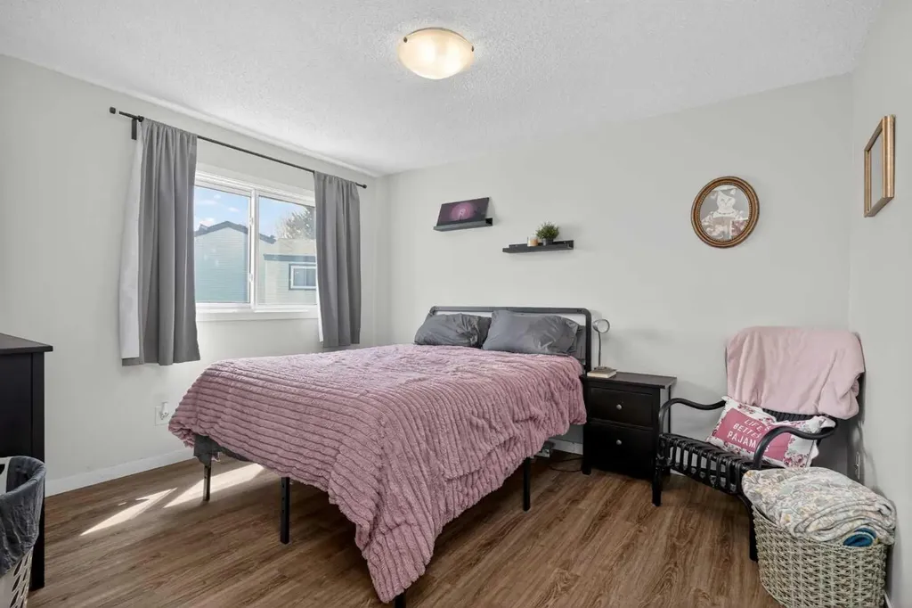 131 Templehill Drive NE Calgary AB T1Y 4T1