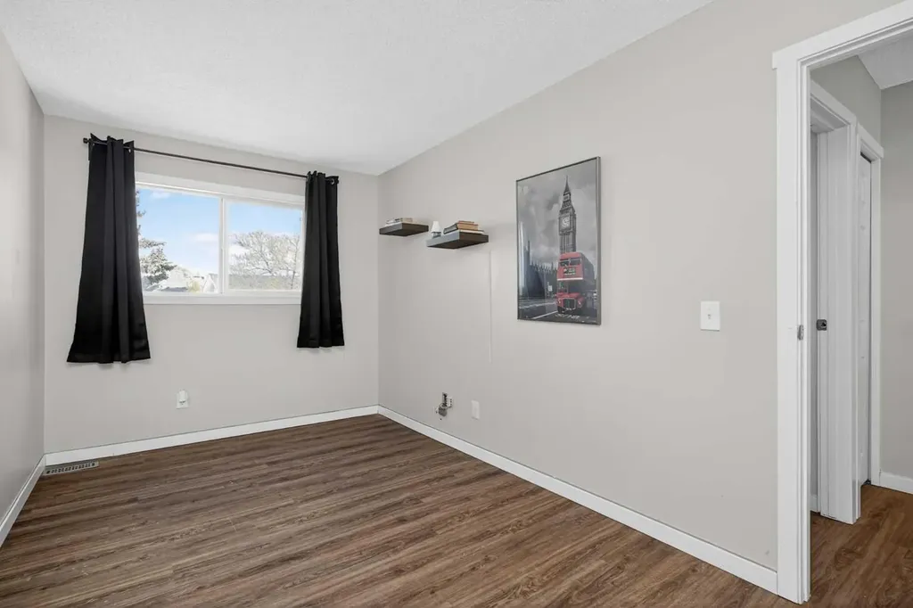 131 Templehill Drive NE Calgary AB T1Y 4T1