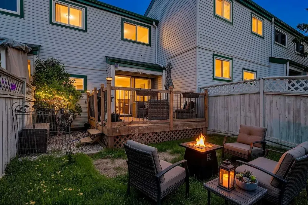 131 Templehill Drive NE Calgary AB T1Y 4T1