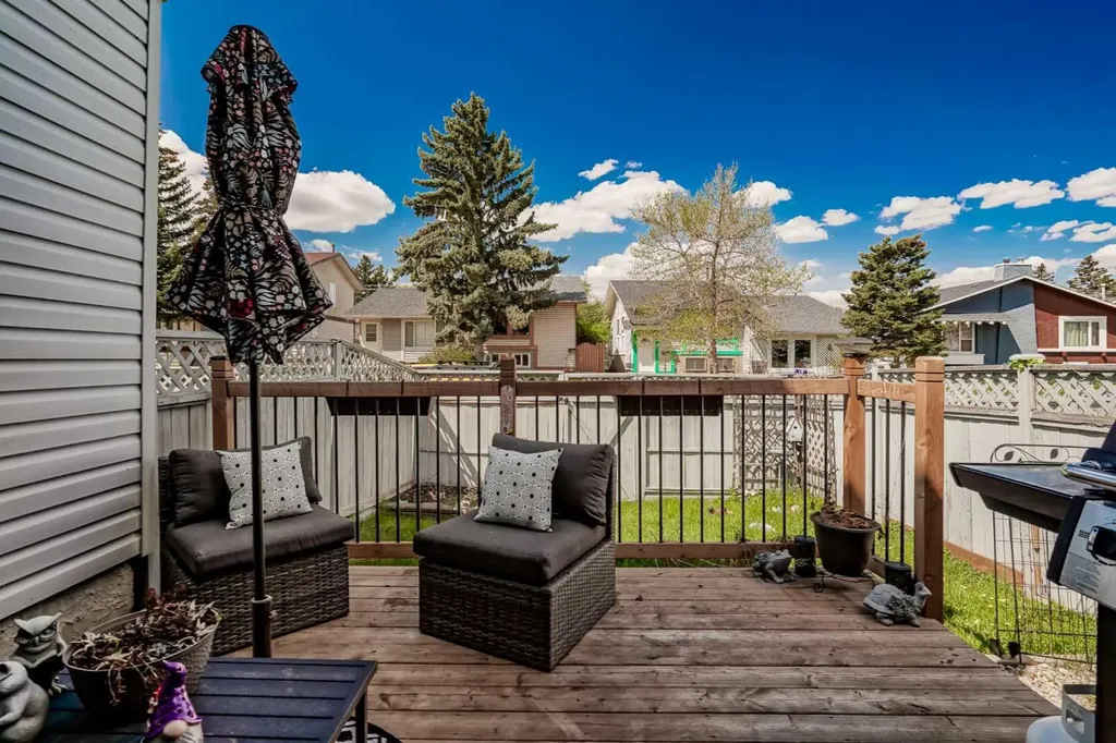 131 Templehill Drive NE Calgary AB T1Y 4T1