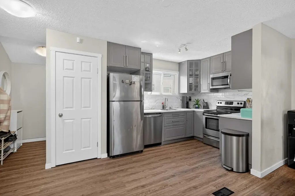 131 Templehill Drive NE Calgary AB T1Y 4T1