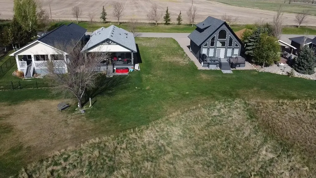70 Lake Mcgregor Drive Rural Vulcan County AB T0L 2B0