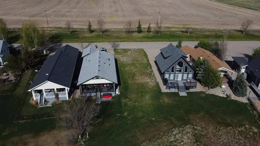 70 Lake Mcgregor Drive Rural Vulcan County AB T0L 2B0