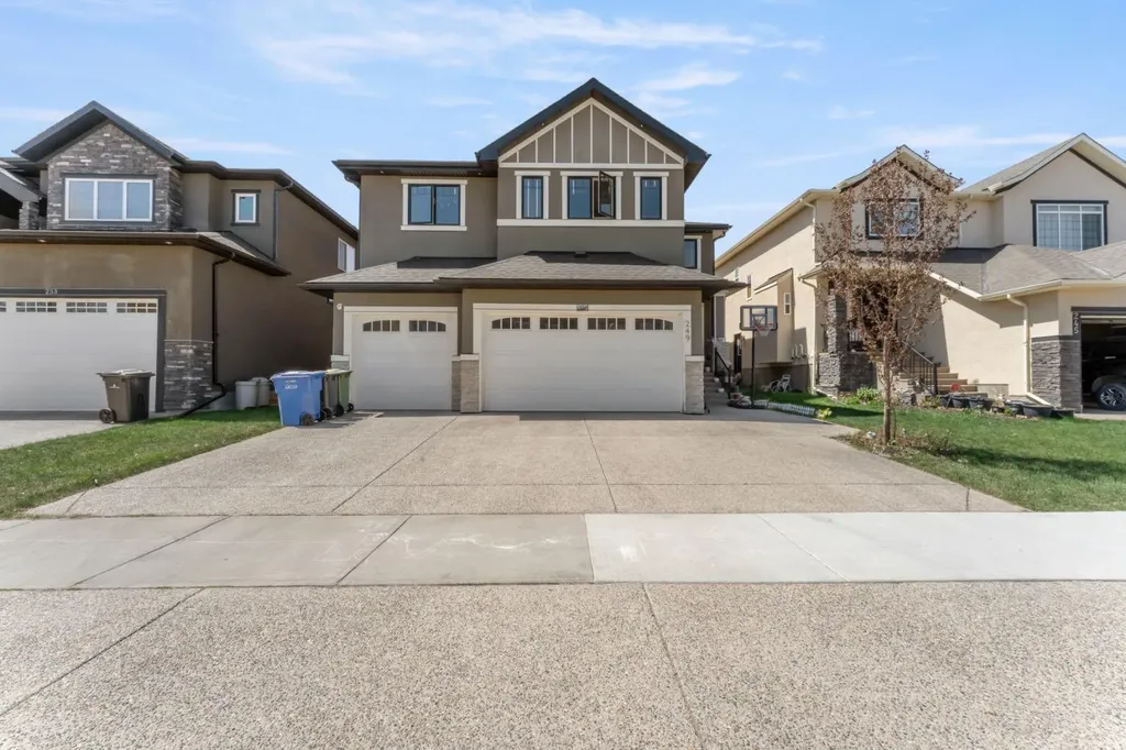 249 Kinniburgh Boulevard Chestermere AB T1X 0R7