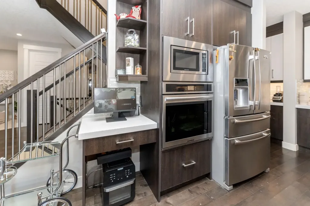249 Kinniburgh Boulevard Chestermere AB T1X 0R7