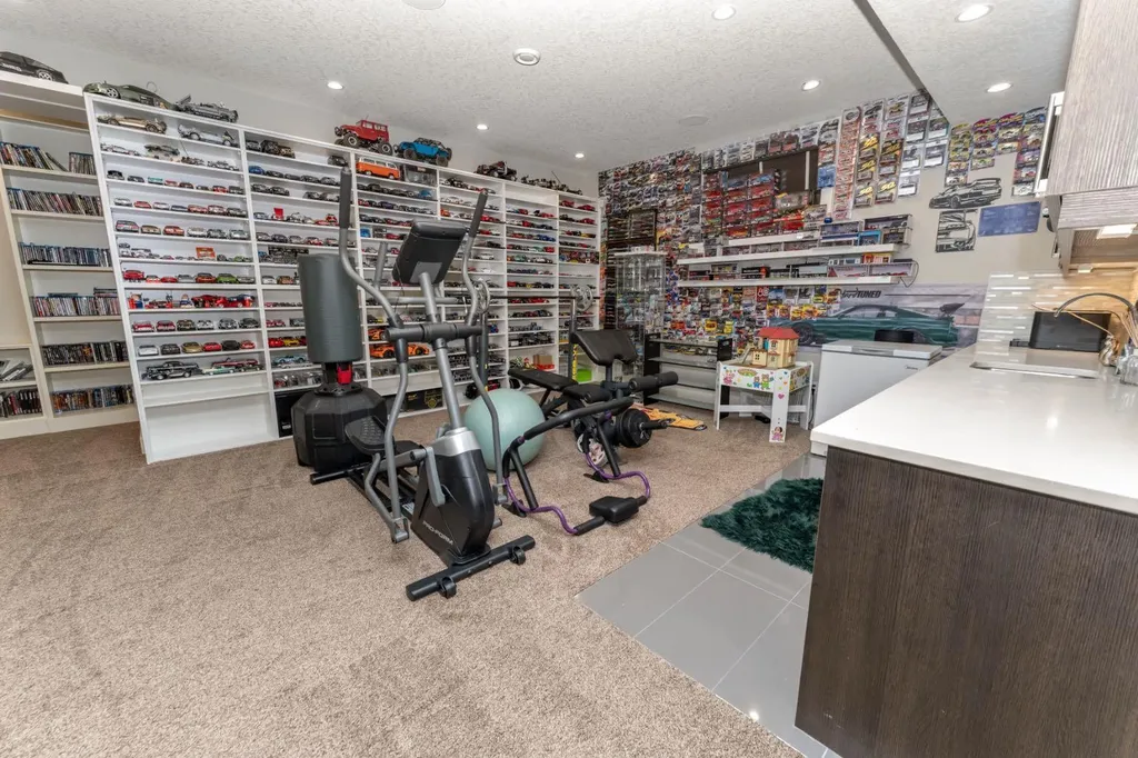 249 Kinniburgh Boulevard Chestermere AB T1X 0R7