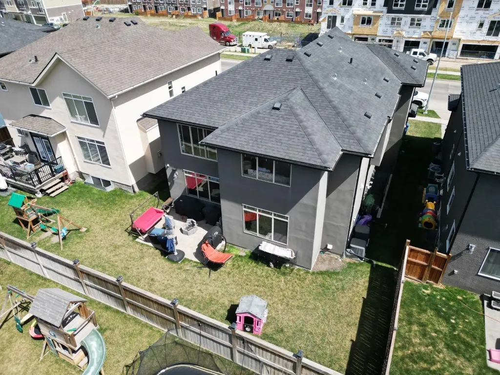 249 Kinniburgh Boulevard Chestermere AB T1X 0R7