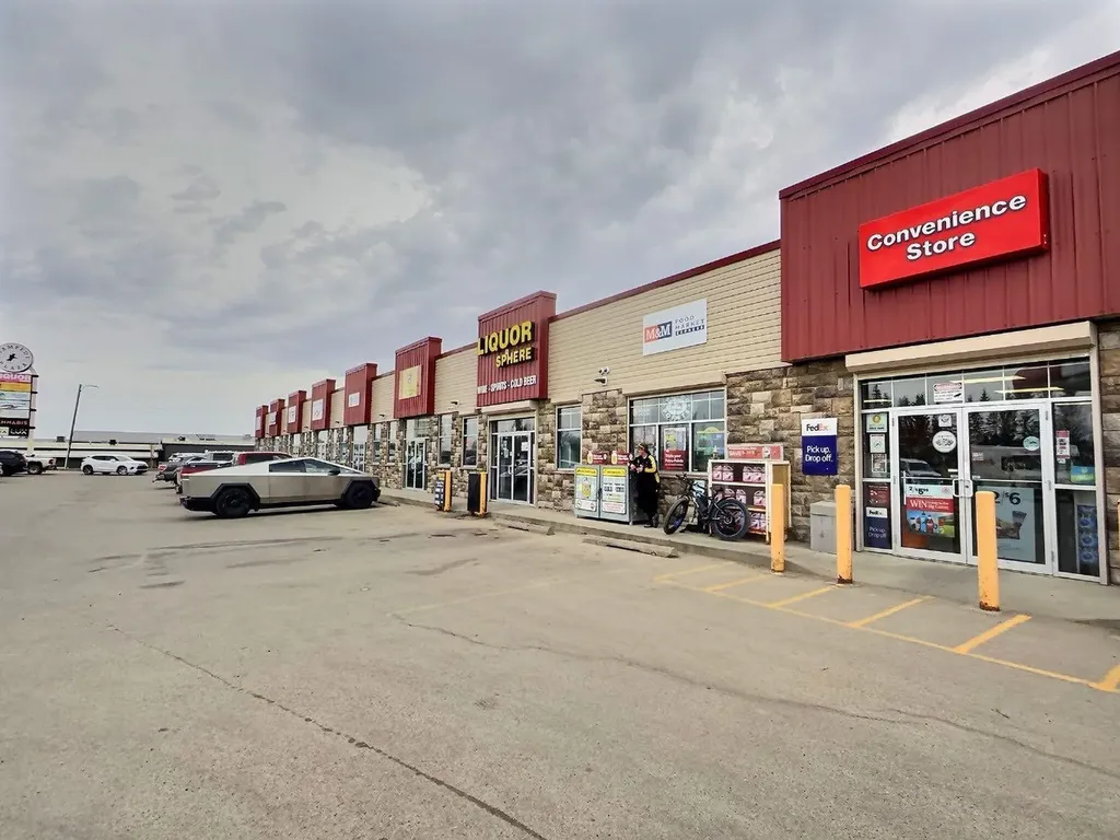6701 53 Highway Ponoka AB T4J 1K3