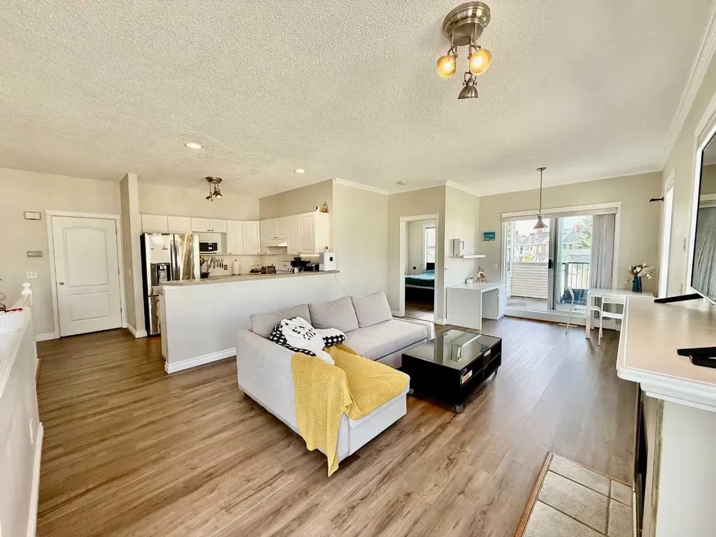 102 Prestwick Gardens SE Calgary AB T2Z 3V4