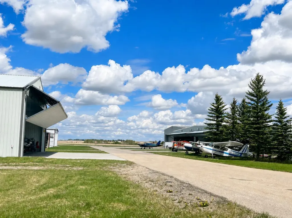 1436 Township Road 320 Didsbury AB T4H 4M4