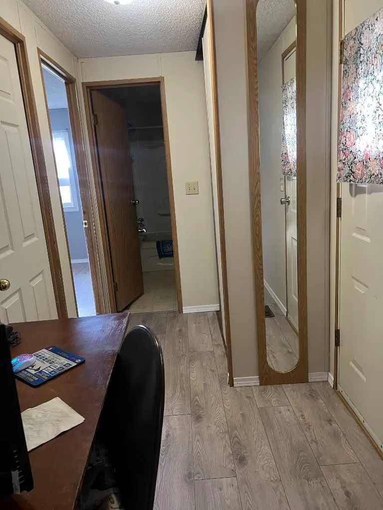 403 9 Street Fox Creek AB T0H 1P0