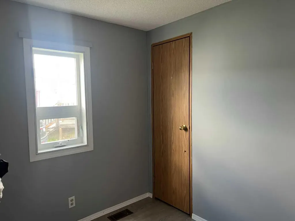 403 9 Street Fox Creek AB T0H 1P0