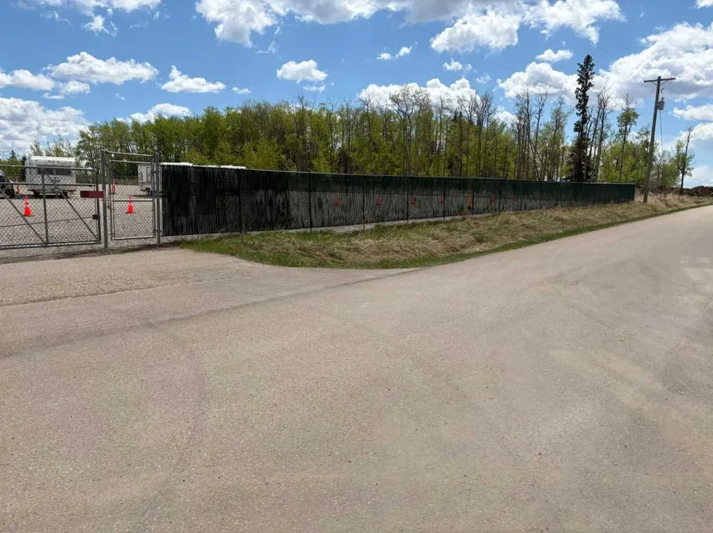 19-32532 Range Road 42 Rural Mountain View County AB T0M 1X0