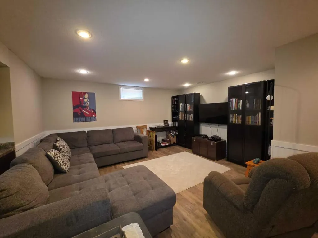 69 Alberta Crescent Lloydminster AB T9V0L8