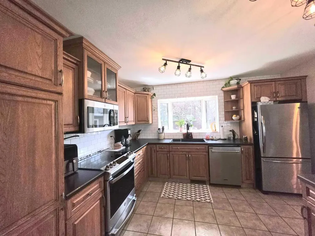 69 Alberta Crescent Lloydminster AB T9V0L8