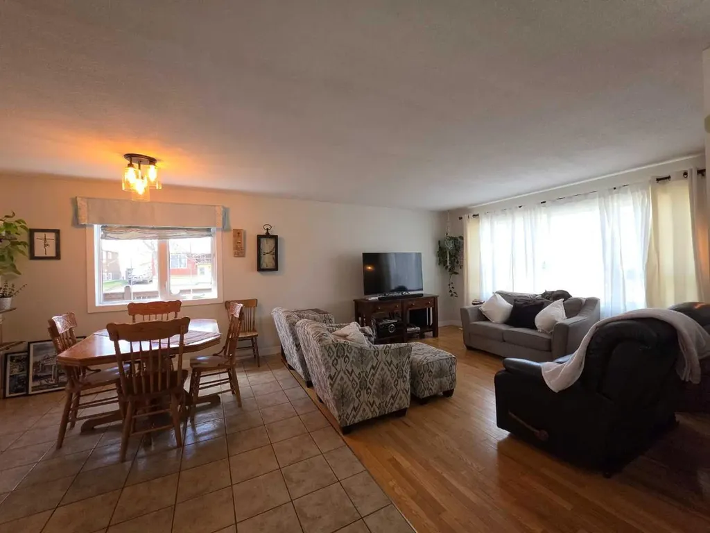 69 Alberta Crescent Lloydminster AB T9V0L8