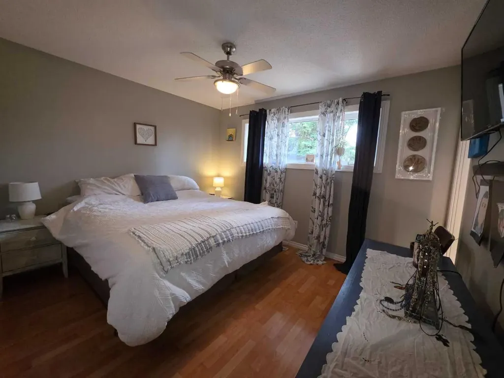 69 Alberta Crescent Lloydminster AB T9V0L8