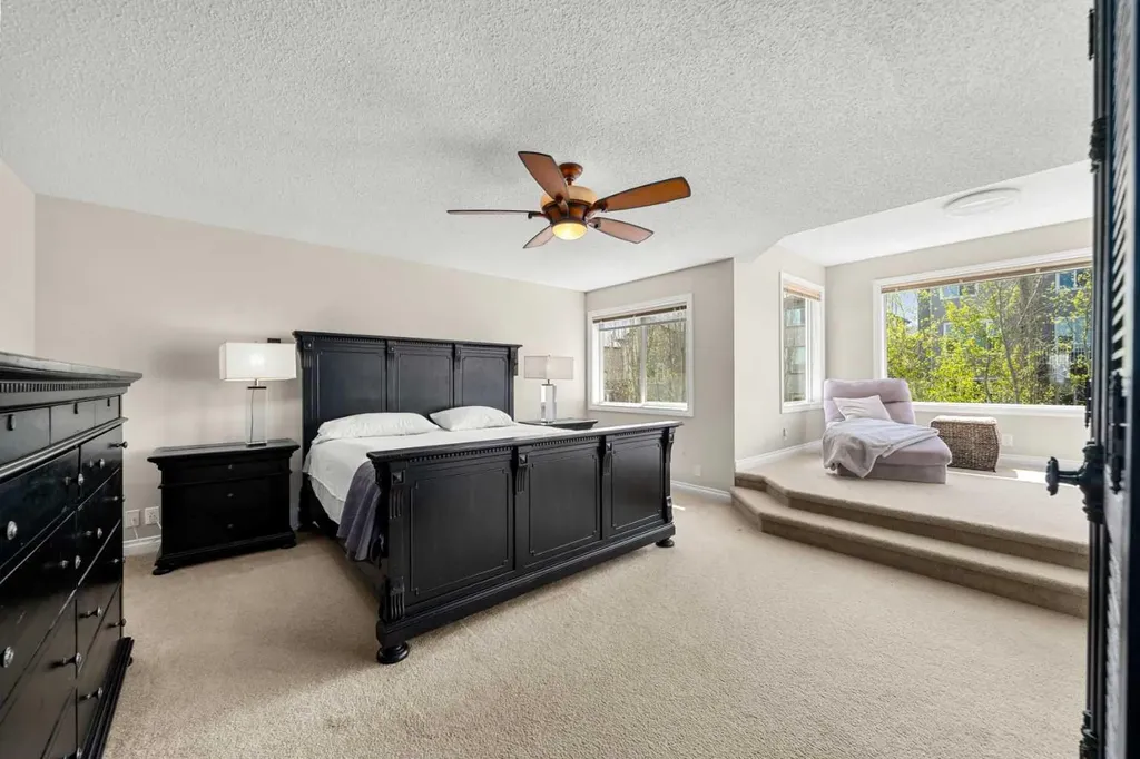 117 Westmount Road Okotoks AB T1S 2J5