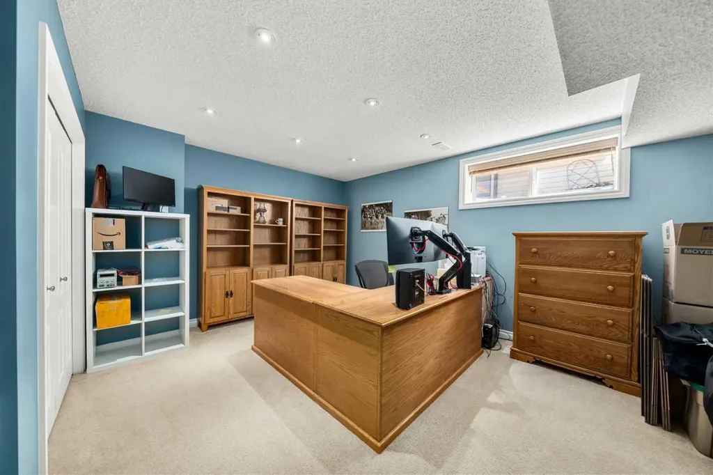 117 Westmount Road Okotoks AB T1S 2J5