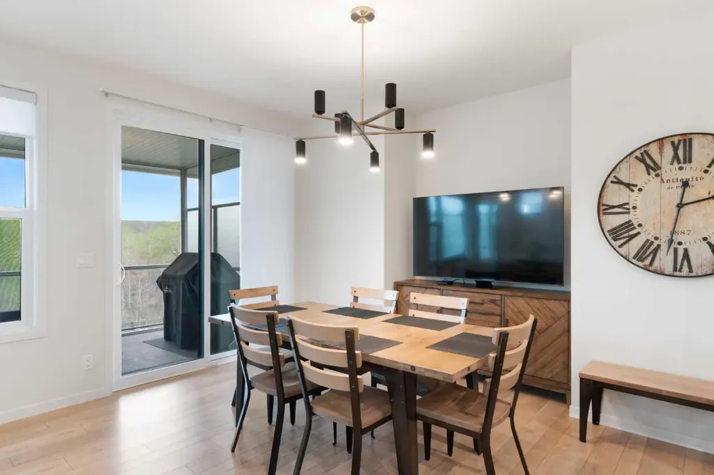 500 Cranbrook Gardens SE Calgary AB T3M 3N5