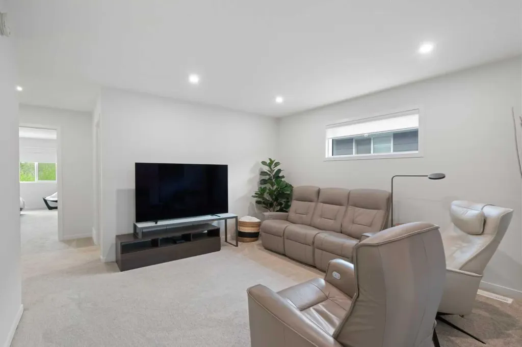 500 Cranbrook Gardens SE Calgary AB T3M 3N5