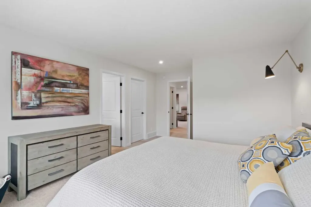 500 Cranbrook Gardens SE Calgary AB T3M 3N5