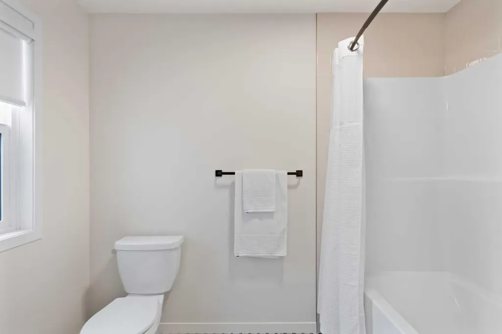 500 Cranbrook Gardens SE Calgary AB T3M 3N5